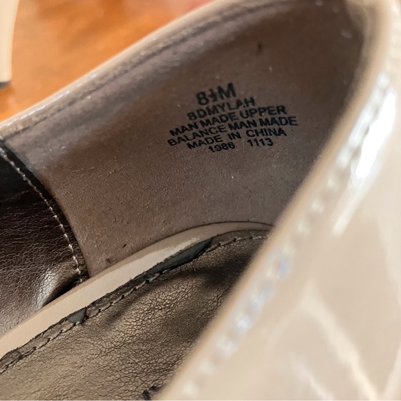 Bandolino Tan Peep Toe Pump 3” Size 8.5 - Picture 4 of 10